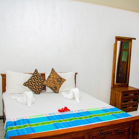 Sigiriya Free View Tree House & Villa Exterior photo