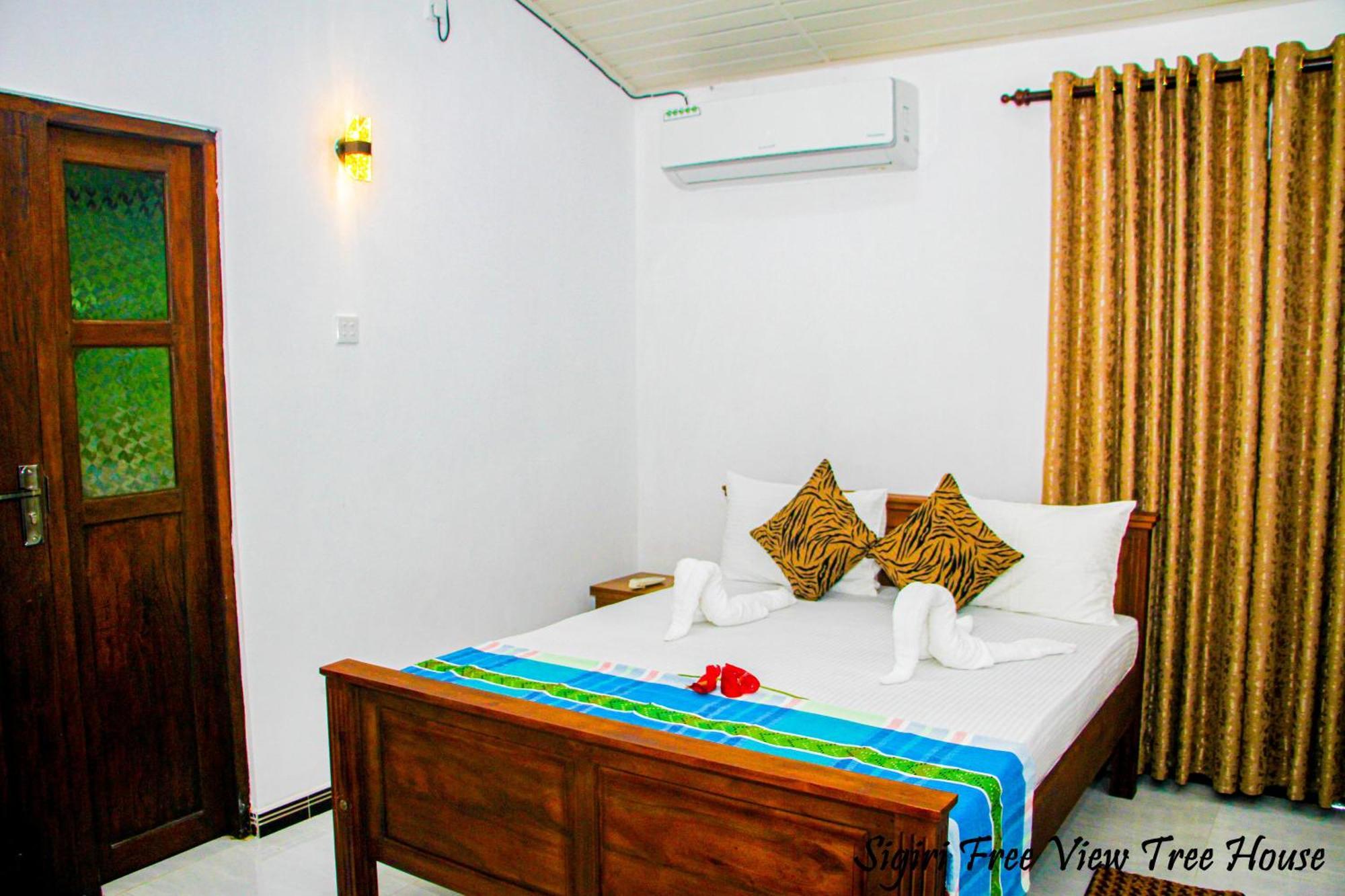 Sigiriya Free View Tree House & Villa Exterior photo